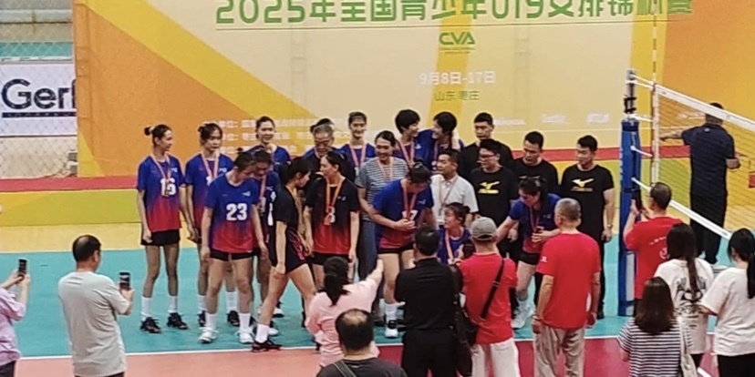 Okv, 分担黄悦鑫, 有点像法国