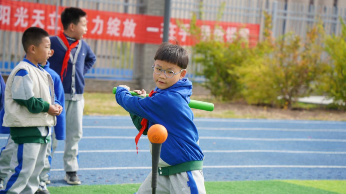 赛事承办地, src, bt